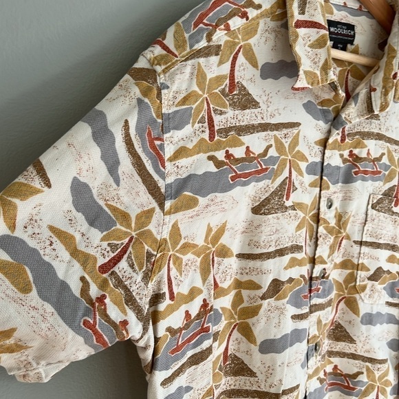 Woolrich Men’s Premium Hawaiian Short Sleeve Button Down Shirt - XL - Picture 4 of 7
